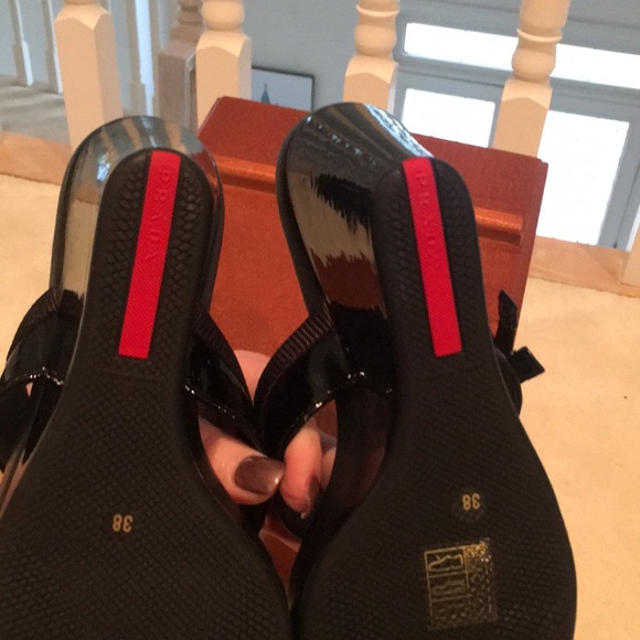Prada Sandles new - Picture 3 of 5